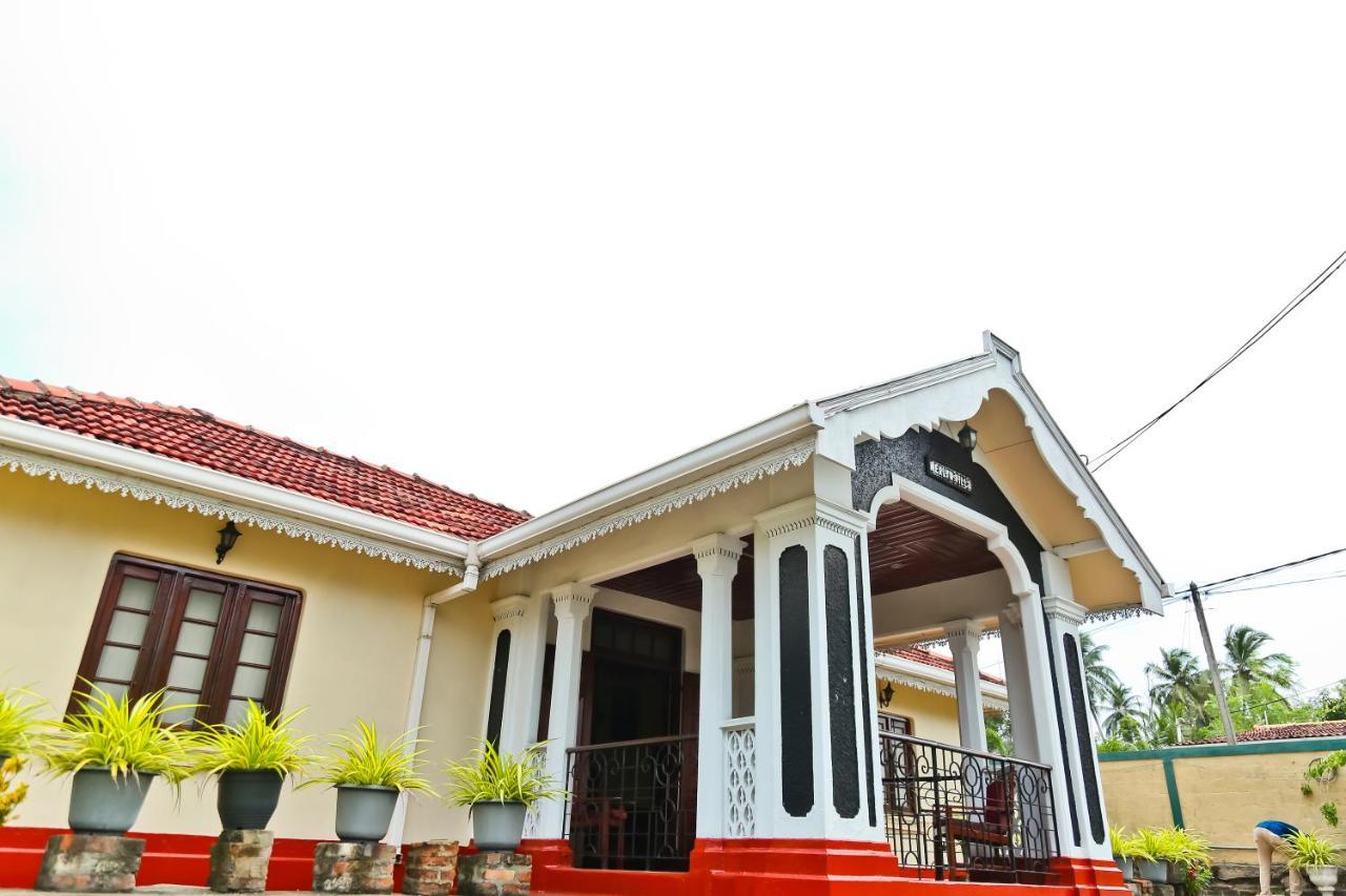 Merlyn Negombo